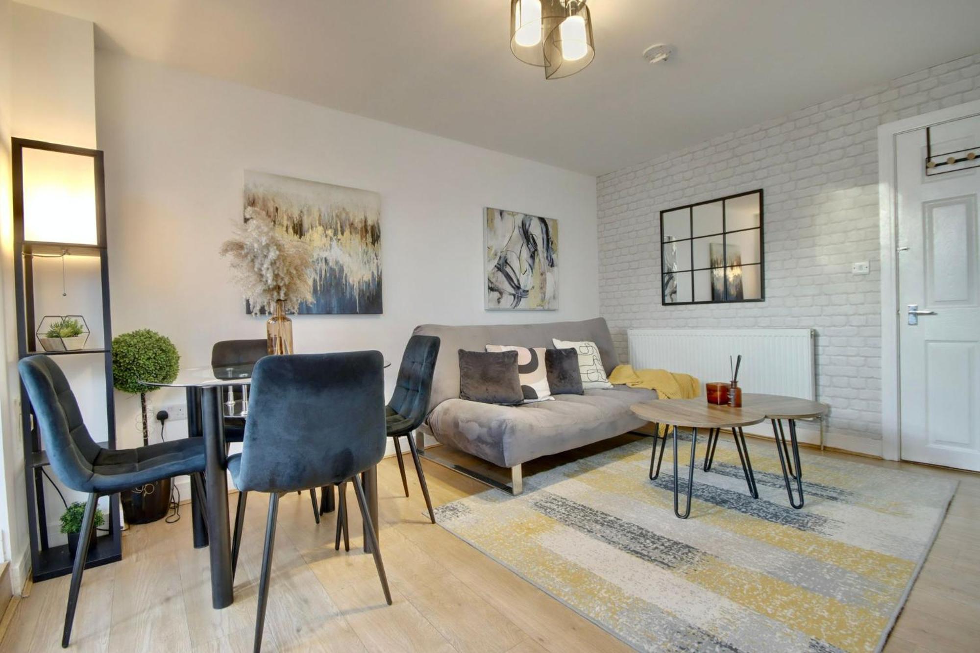 Southsea Getaway Apartment With Pool Table And Hot Tub Portsmouth Exterior foto